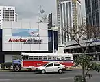 Ancien système de bus public. Ces bus sont surnommés Diablo Rojo (Diables Rouges) par la population.