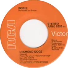 Description de l'image Diamond Dogs by David Bowie UK vinyl single.png.