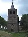 Dieden, l'église contre la digue de la Meuse.