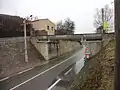 Vue du pont bâche du ravin du Pointu, à Digne-les-Bains.