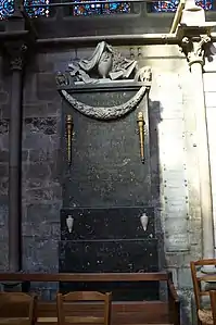 Monument funéraire du curé Jean Vétu (après 1820), église Notre-Dame de Dijon.