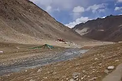 Le monastère de Dirapuk Gompa.