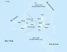 Carte des îles en vert sur le fond bleu de l'océan
