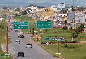Tronçon concomitant avec BR-050, près de Valparaíso de Goiás, à la frontière entre le Distrito Federal et Goiás.
