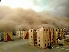 Tempête de sable à Djelfa (Algérie).