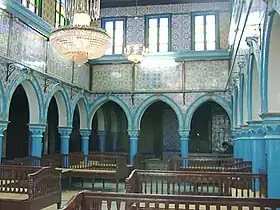 Intérieur de la synagogue de la Ghriba à Djerba en Tunisie.