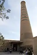 Le minaret de la mosquée Djouma.