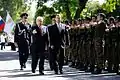 Soldats lors de la revue des troupes de Demetris Christofias, en compagnie de Dmitry Medvedev.