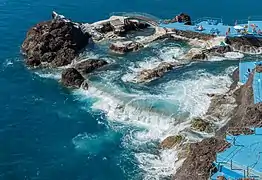 Piscine d'eau de mer Doca do Cavacas à São Martinho (Funchal). Mars 2020.