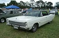 Dodge Phoenix DD toit rigide