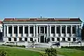 La Doe Library, bibliothèque principale du campus.