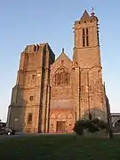 La façade occidentale de la cathédrale Saint-Samson.