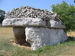 Le dolmen du Verdier-Petit.
