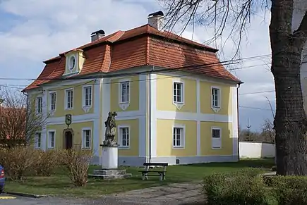 Dolní Lukavice : presbytère.