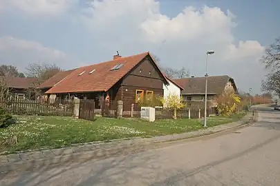 Maisons à Domoslavice.