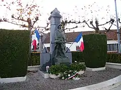 Monument aux morts.