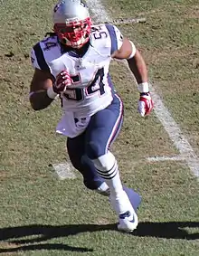 Description de l'image Dont'a Hightower Patriots.jpg.