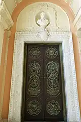 Porte importée du palais Torlonia (Rome)