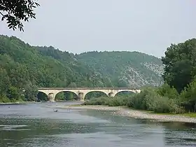 Le pont de la RD 820 entre Souillac et Lanzac.