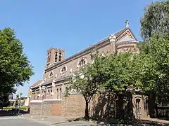 Vue générale de l'église.