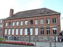 Description de l'image Douai - Institution Saint-Jean - 1.jpg.