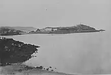 L'Île Tristan en baie de Douarnenez en 1873 (photo de J. Duclos).