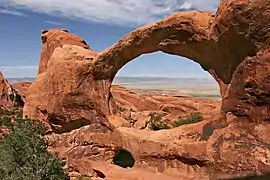 Double O Arch.