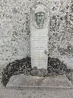 Monument aux soldats morts le 10 août 1944