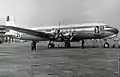 Le Douglas DC-6 de KLM (n°21) avant son départ à Londres.