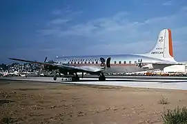 DC-7B d'American Airlines.