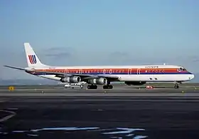 Un Douglas DC-8 de United Airlines similaire à celui impliqué dans l'accident, ici photographié en avril 1978.