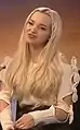 Dove Cameron interprète Mal.