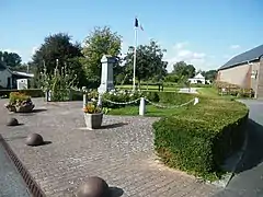 Monument aux morts.