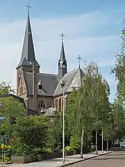 Driehuis, l'église : la Sint Engelmundskerk.