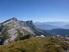 Du sommet de la tête des Chaudières vue sur la Grande Moucherolle.