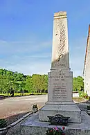 Le monument aux morts.