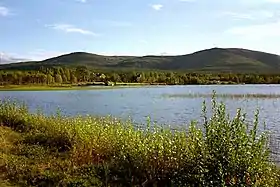 Vue depuis le lac Vassara.