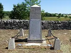 Le monument aux morts de Durbans, à Ladignac.