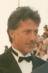 Dustin Hoffman recevant l'Oscar.
