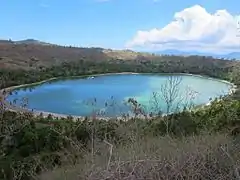 Vue depuis le point culminant des bords du cratère.