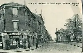 L'ancienne gare des Coquetiers, au début du XXe siècle, bien avant la transformation de la ligne des Coquetiers en ligne 4 du tramway d'Île-de-France.