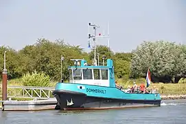 Le bateau Dommerholt effectuant la liaison sur l'IJssel avec le village de Wilp.