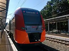 Une rame ES2G-042 à Svetlogorsk.