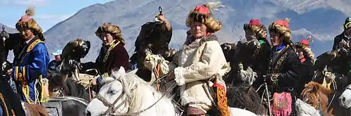 Chasseurs à l'aigle kazakhs