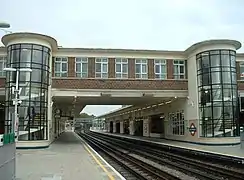 Station de East Finchley du métro de Londres (1935).