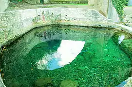 Eaux cristallines du vallon de Tourne.