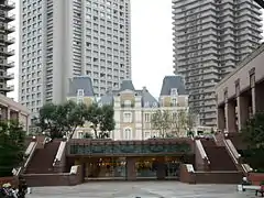 Château restaurant Taillevent-Robuchon à Tokyo.