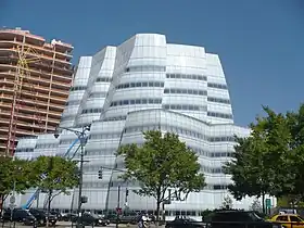 L'IAC building (2007), de Frank Gehry.