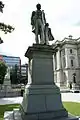 Statue d'Edward James Harland, fondateur de Harland and Wolff