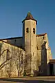 Église Saint-Pierre-ès-Liens.